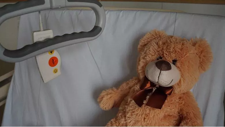 teddy-bear-in-hospital.xbb998cb9.webp