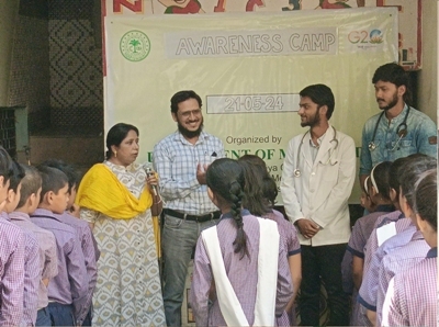 Dr.-S.-Javed-Ali-providing-information-during-the-health-awareness-camp.jpg